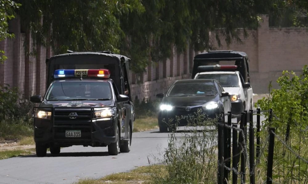 Πακιστάν: Περισσότεροι από 500.000 Αφγανοί εγκατέλειψαν τη χώρα μετά το τελεσίγραφο του Ισλαμαμπάντ